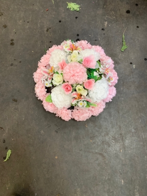 Medium artificial posy